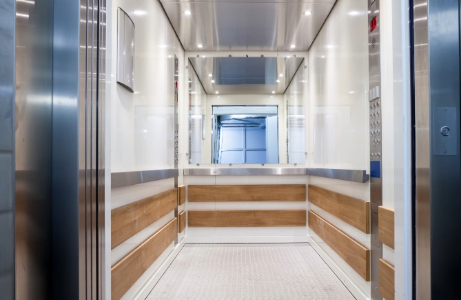 3. Lighting & Ambiance